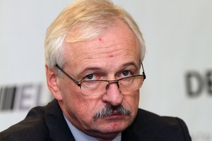 Buvęs ūkio ministras E. Gustas dirba žemės ūkio viceministru