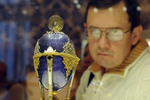 Prancūzas užbūrė Rusijos imperiją, susikrovė turtus, bet galiausiai liko be skatiko