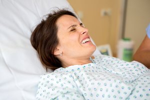 Neįtikėtinos istorijos: motinos, iki pat gimdymo neįtarusios apie nėštumą