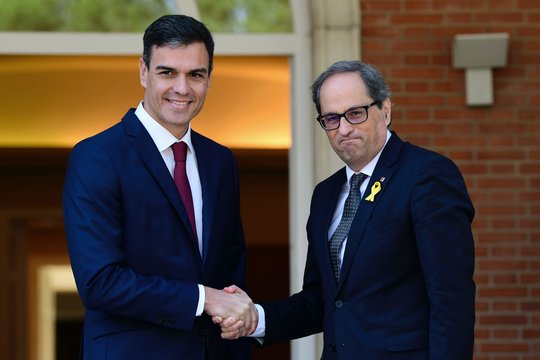 Ispanijos ir Katalonijos lyderiai susitiko spręsti nesutarimų dėl regiono atsiskyrimo