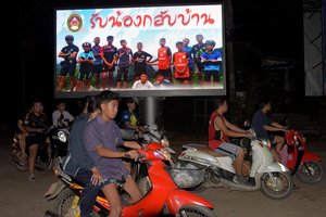 Išgelbėta Tailando futbolininkų komanda į pasaulio čempionatą nevyks