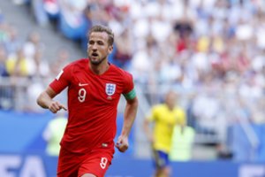 Futbolo komentatorius laukia, kada Harry Kane'as neįmuš 11 metrų baudinio
