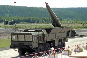 Kaliningrado srityje Rusija pradėjo karines pratybas su „Iskander“ raketomis