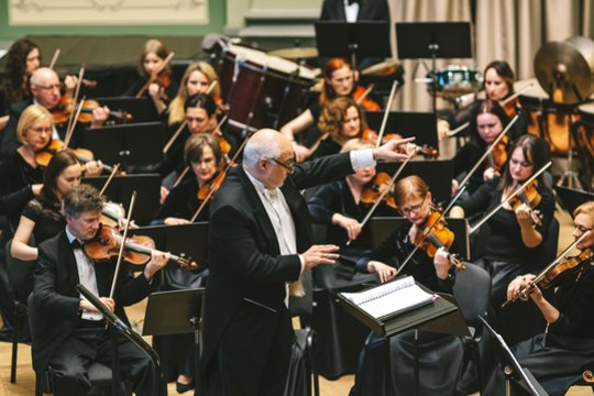 Kaune įrašytos trys kompaktinės plokštelės