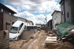 Japonijoje potvynių ir nuošliaužų aukų padaugėjo iki 199