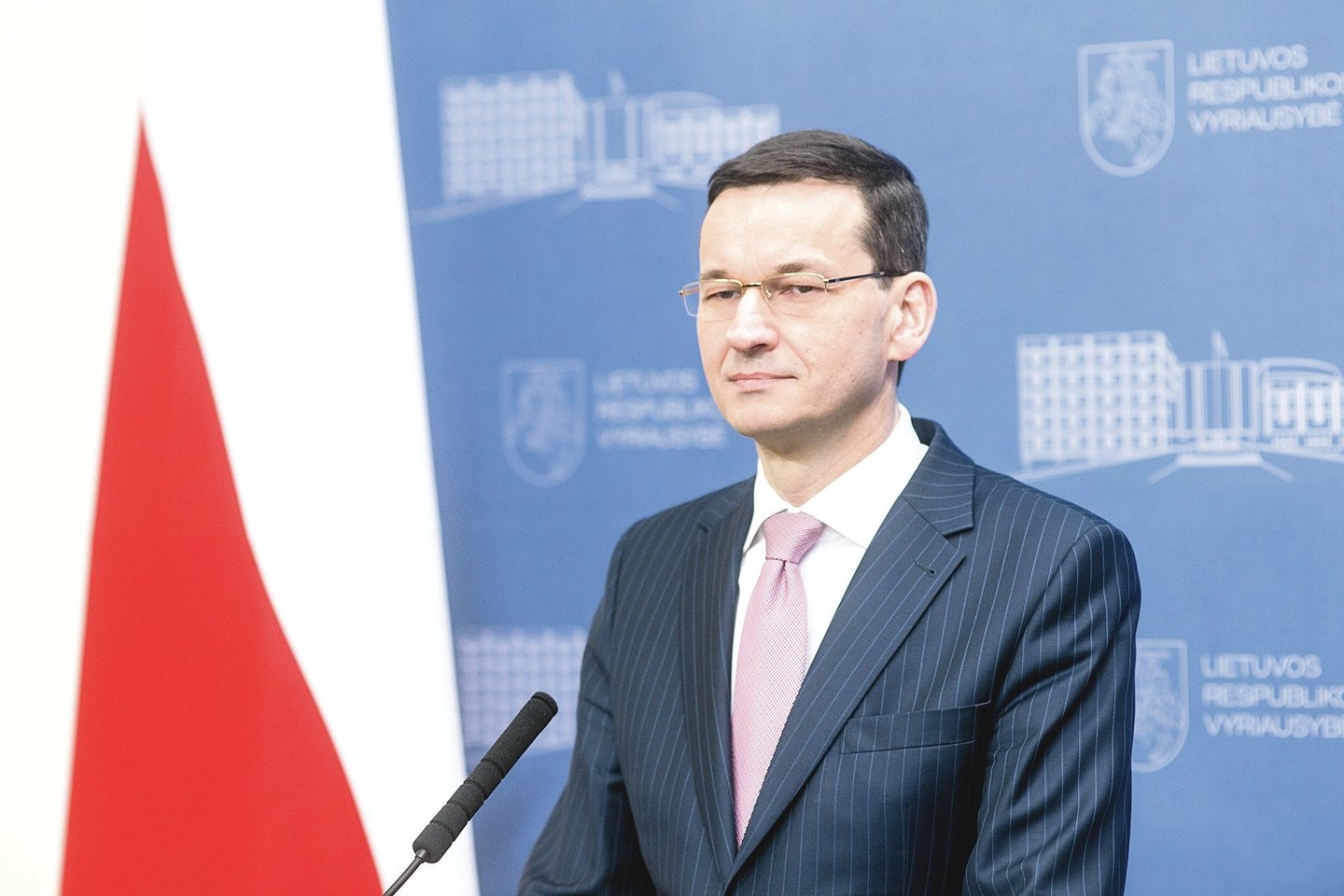 M.Morawieckio vyriausybė emigrantus ir vilioja, ir šantažuoja.<br>D.Umbraso nuotr.