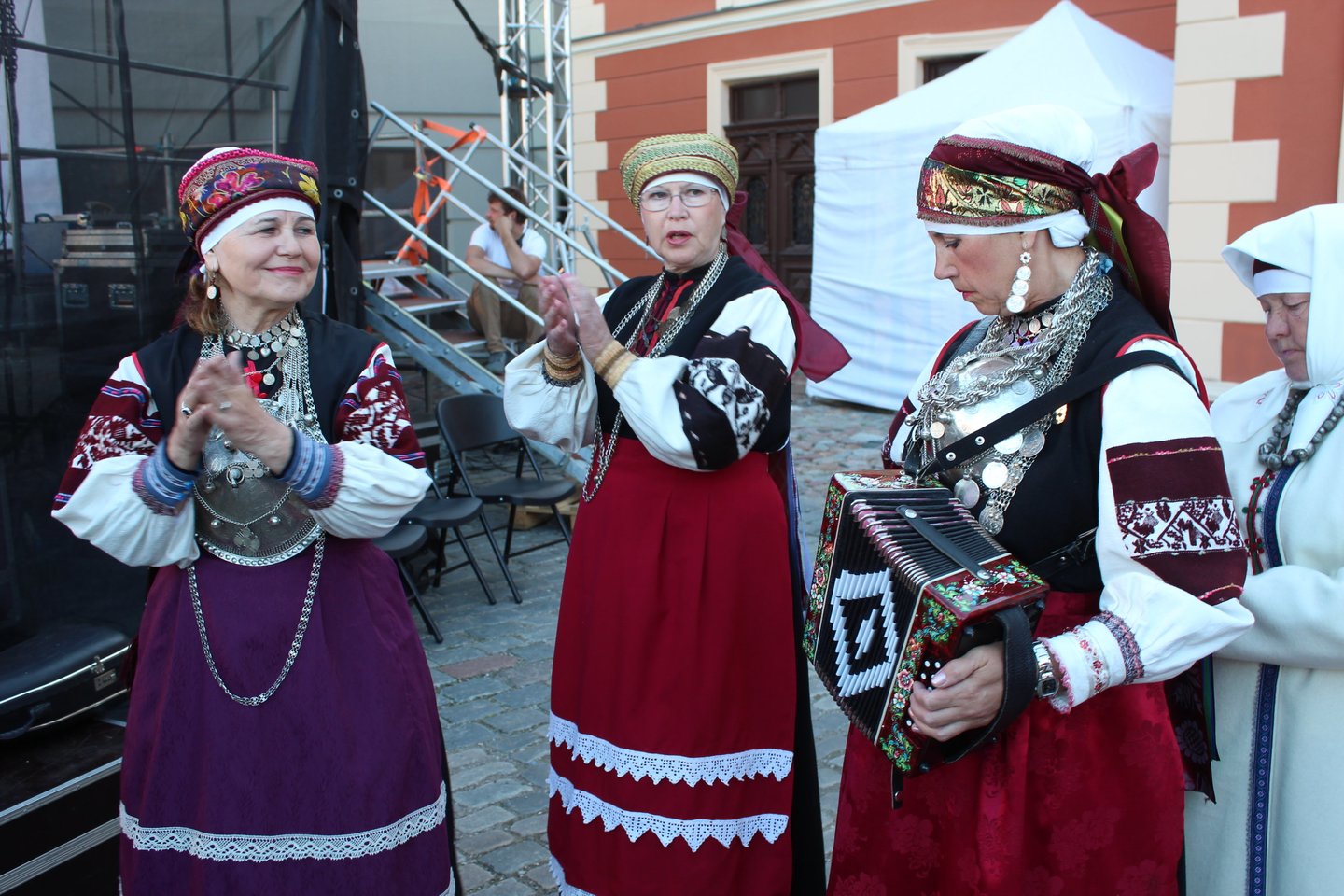 Festivalio viešnios  - Estijos atlikėjos<br> G.Pilaičio nuotr.