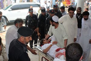 Pakistane per rinkimų kampanijos renginį driokstelėjus sprogimui žuvo apie 20 žmonių 