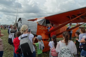 Kauno padangę raižė aviacijos virtuozai