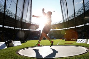 Tėvo keliu: disko metikas Martynas Alekna pateko į pasaulio jaunimo čempionato finalą