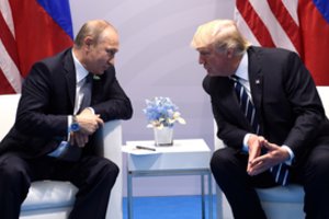 Suomiai pasitinka D. Trumpą ir V. Putiną: „Kūdikis vyro veidu susitiks su šnipu blogiečiu“