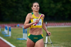 Lietuvos sporto savaitė. Gamtos iššūkiai futbolininkams ir A. Šerkšnienės rekordai