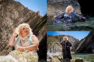 Naujame vaizdo klipe Daina Bilevičiūtė virto undine