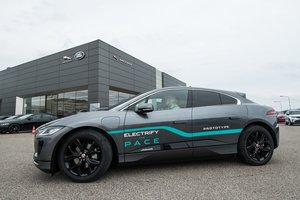 Į Lietuvą atvyko elektriniai „Jaguar I-Pace“ prototipai