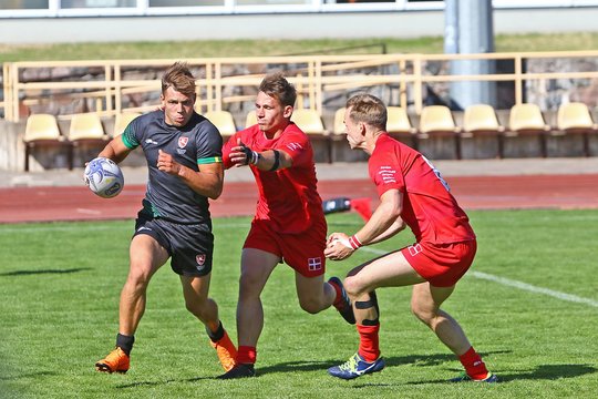 Europos regbio čempionatai – sukandus dantis ir susiveržus diržus