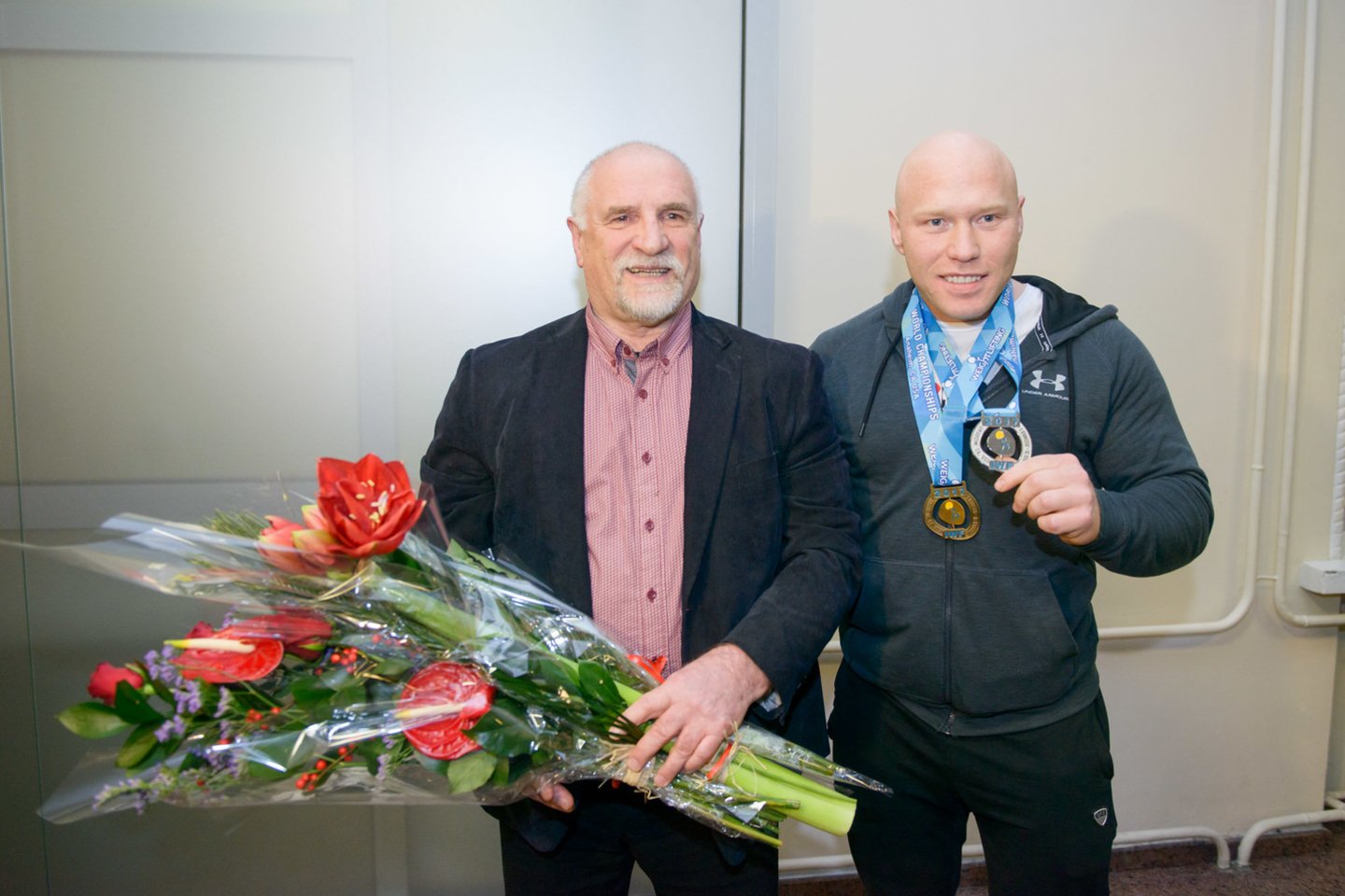 Aurimas didžbalis (kairėje) su savo treneriu B.Vyšniausku sulaukė gerų žinių.<br>J.Stacevičiaus nuotr.