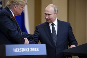 D. Trumpas tikisi, kad jo susitikimas su V. Putinu ilgainiui pasirodys buvęs sėkmingas