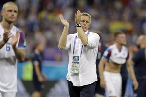 Islandijos futbolo rinktinę į aukštumas atvedęs strategas paliko savo postą