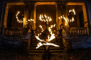 Paežerių dvare vyks didžiausias ugnies festivalis „Pasaka“