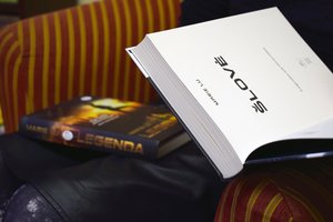 Populiariausios šio tūkstantmečio knygos paaugliams diktuoja bestselerių madas