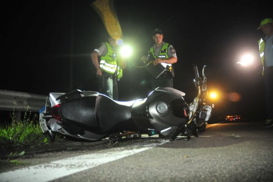 Po tragiškos motociklininko žūties Vilniuje prabilo apie nevaldomą pavojų