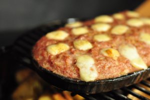 Prancūziškas netikras zuikis su sūriu. Išbandykite – tikrai patiks