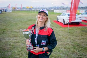 Jolanta Leonavičiūtė džiaugėsi lenktynėse laimėtu apdovanojimu