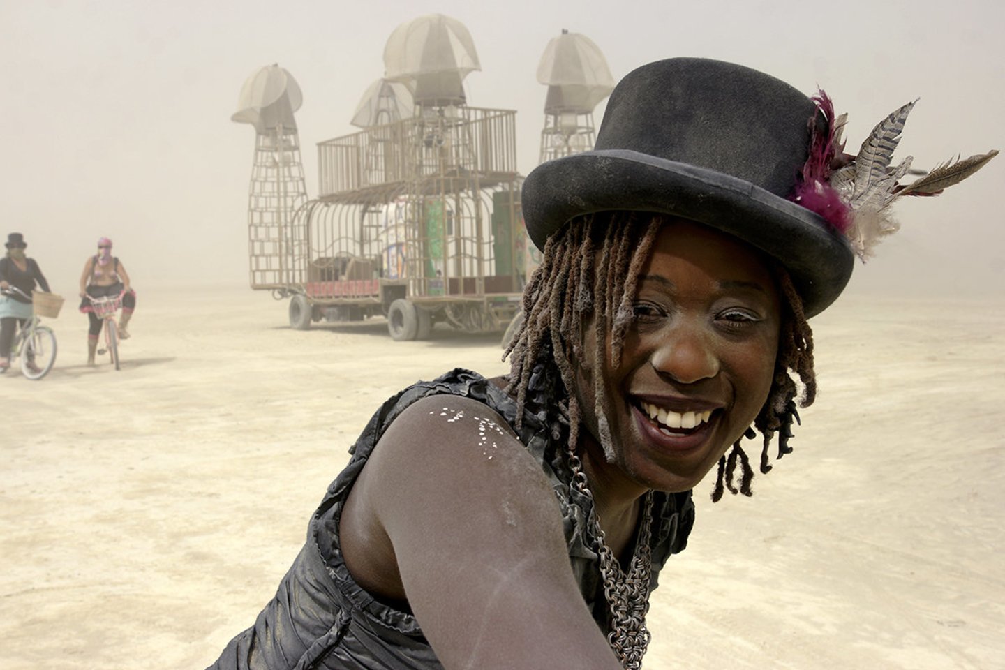Romualdo Požerskio įamžintos garsiojo festivalio „Degantis žmogus“ („Burning Man“) akimirkos.