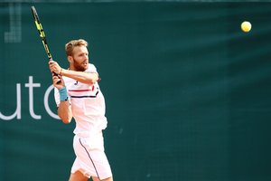 Į kovas dėl prezidento taurės Vilniuje stoja Lietuvos tenisininkai