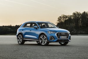 „Audi“ pristatė antros kartos Q3 – visureigis pasivijo didesnius modelius