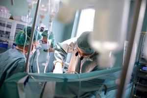 Gydytojas liepia nusipirkti priemonių operacijai. Štai kada to daryti nereikia