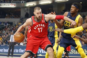 „Raptors“ klubui – garsaus NBA žaidėjo priekaištai dėl Jono Valančiūno
