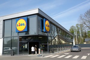 „Lidl“ paskelbė, kiek pernai uždirbo – plėtros neketina stabdyti