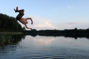 Nutrūktgalviškas keturiolikmečio šuolis į upę pakeitė visą likusį gyvenimą