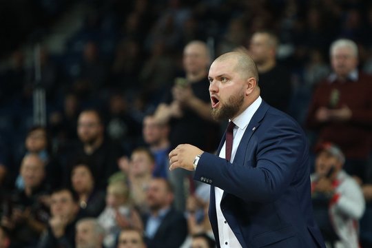 Iš „Lietkabelio“ atleistas A. Štalbergas paatviravo: „Tai dėl berniuko, kurio tėtis turi pinigų“