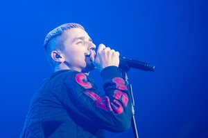 Įvertinkite: Donatas Montvydas pristato dainos „Žiūrėk, ką padarei“ cenzūruotą versiją