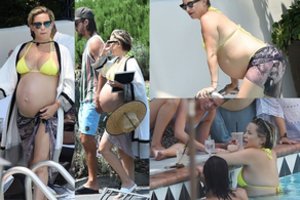 Kate Hudson prie baseino drąsiai apnuogino nėštukės pilvuką