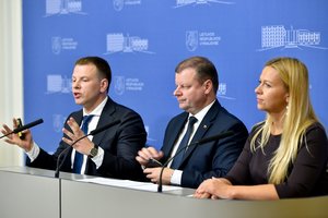 Investuotojai po pirmo pusmečio pažymiu įvertino Vyriausybės ir Seimo darbą