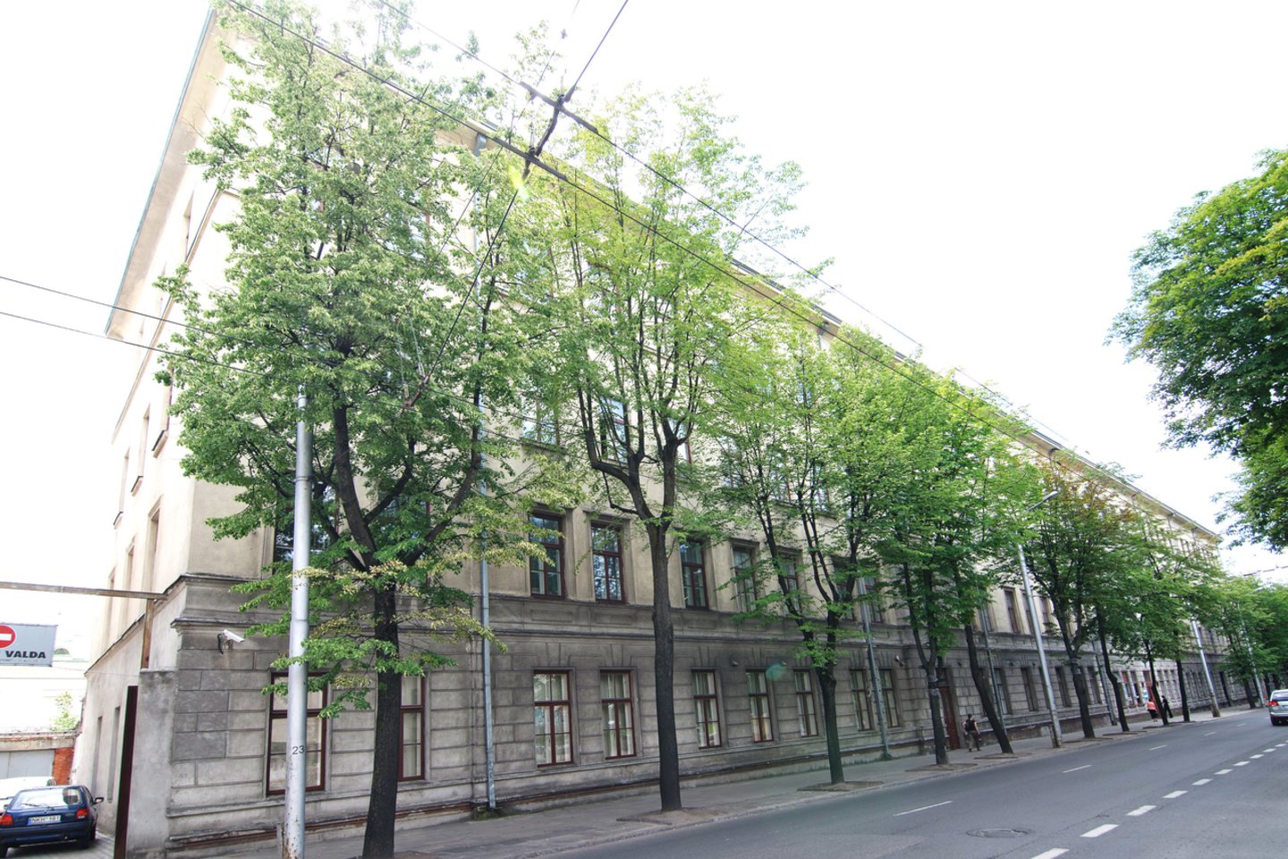   Kauno technologijos universitetas parduos 5 nenaudojamus pastatus.