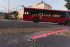 Kaune įrengta unikali perėja negalintiems gyventi be telefonų