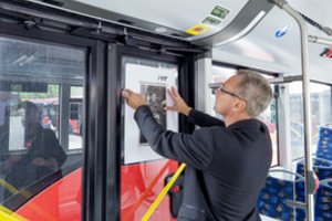 Kodėl „čiaudi“ gatvėmis važiuojantys autobusai ir sunkvežimiai?