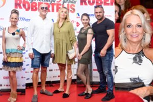 Filmo premjeroje – ir kūdikio besilaukianti Ramūno Rudoko žmona