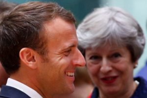 Theresa May ir Emmanuelis Macronas per neformalų susitikimą aptars „Brexit“