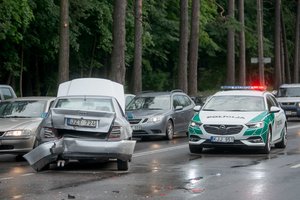 Per avariją Vilniuje prireikė ir medikų pagalbos