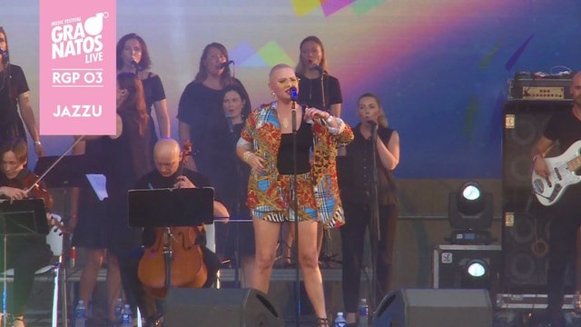 „Granatos live“ scenoje – kitokia J. Arlauskaitė-Jazzu