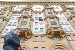 Šnipę į JAV ambasadą amerikiečiai įsileido patys