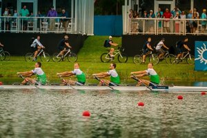 Puikus irkluotojų ketverto pasirodymas: Glazge pasidabino sidabru