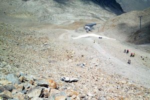 Šveicarijoje sudužo nedidelis lėktuvas, žuvo keli žmonės