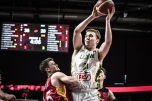 Lietuvos aštuoniolikmečių rinktinė sutriuškino vokiečius ir turi kelialapį į pasaulio čempionatą