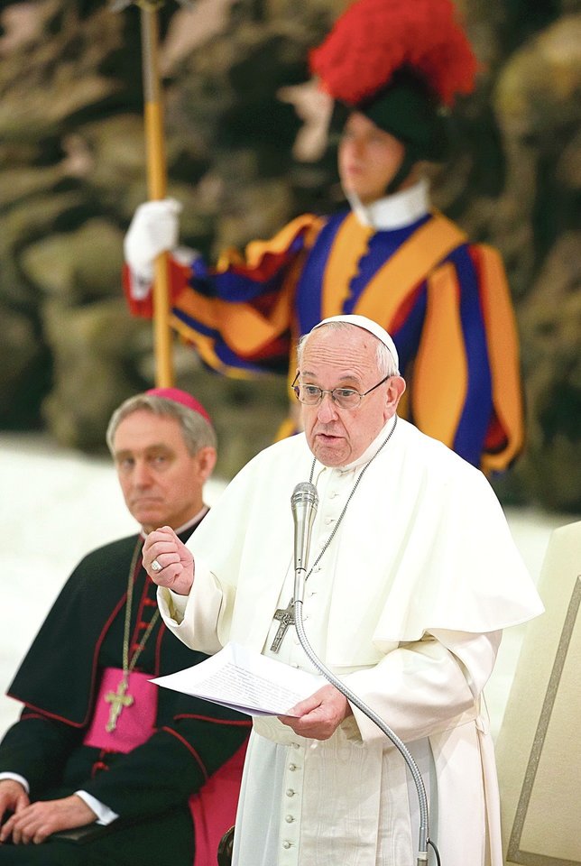 Popiežius Pranciškus su valstybiniu vizitu Lietuvoje viešės šių metų rugsėjo 22 ir 23 dienomis.